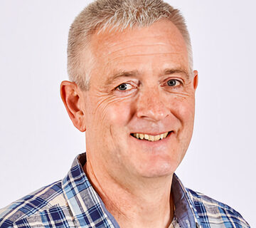 Prof. Simon Shepherd